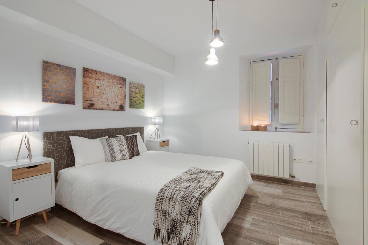 El Piso Del Arte...Un Espacio Muy Especial Y Unico Apartman Granada Kültér fotó
